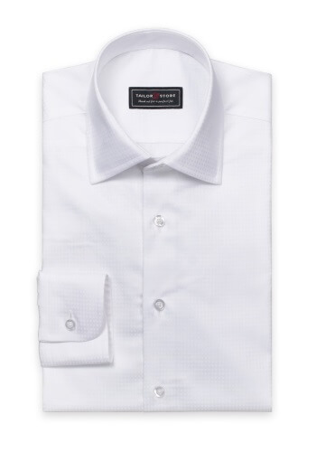 1- پیراهن ساده‌ی سفید 